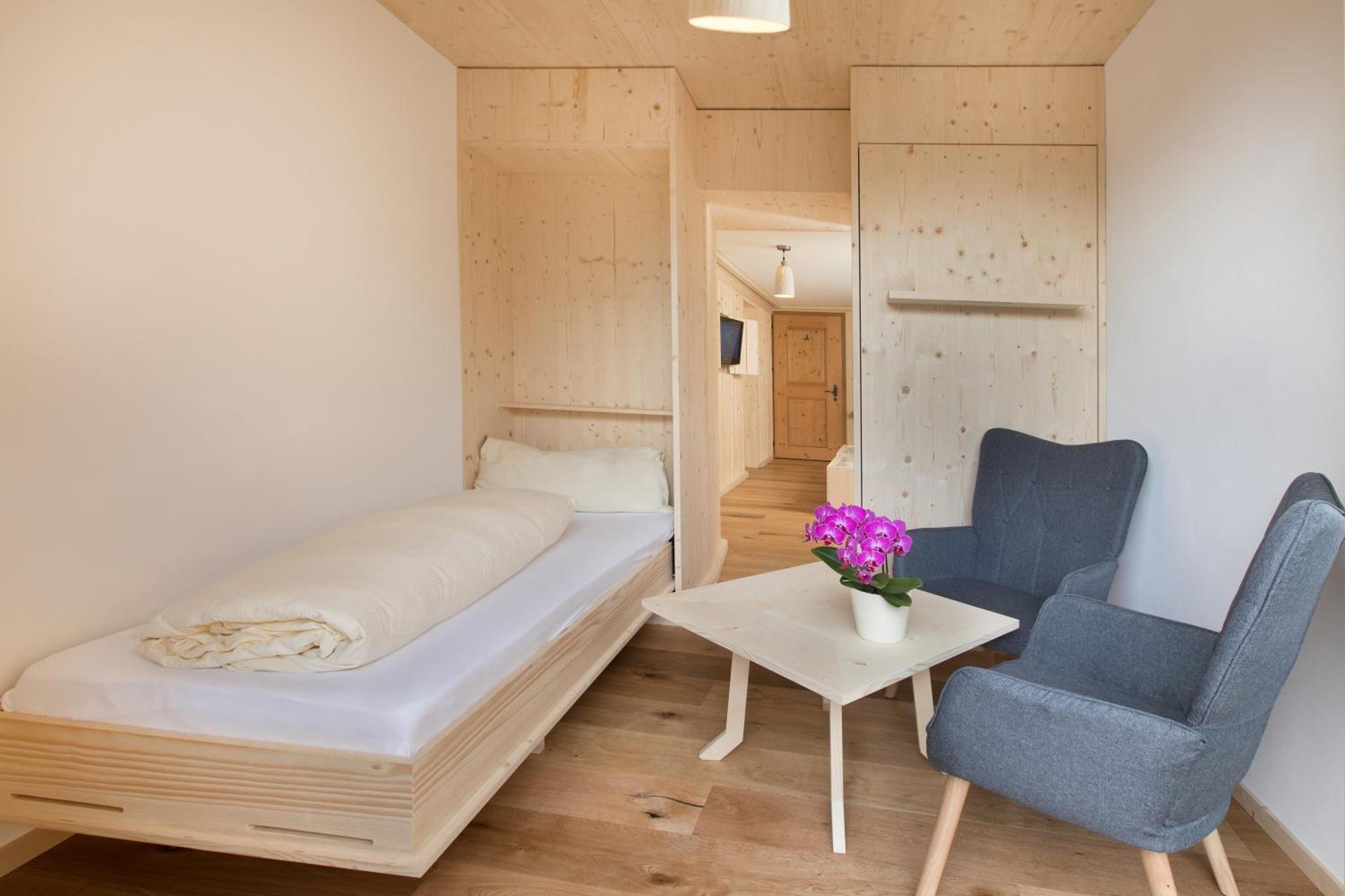 דיסנטיס Hotel Alpsu מראה חיצוני תמונה